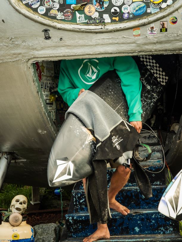 br Volcom homens roupas modulador 4/3mm manga longa nas costas com zíper preto 88NNJ636